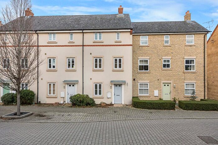 3 Bedroom Terraced House For Sale In Palmer Road, Faringdon, Oxfordshire, SN7