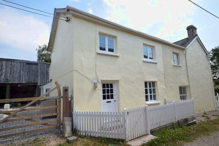 2 Bedroom Detached House To Rent In Merton, Okehampton, EX20