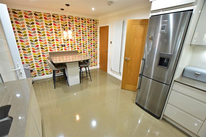4 Bedroom Detached House For Sale In Aspen Fold, Oswaldtwistle, BB5