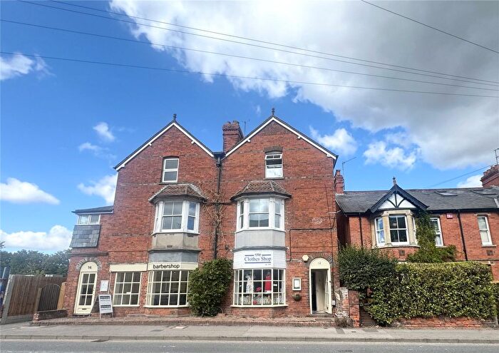 1 Bedroom Flat For Sale In Pound Street, Newbury, Berkshire, RG14