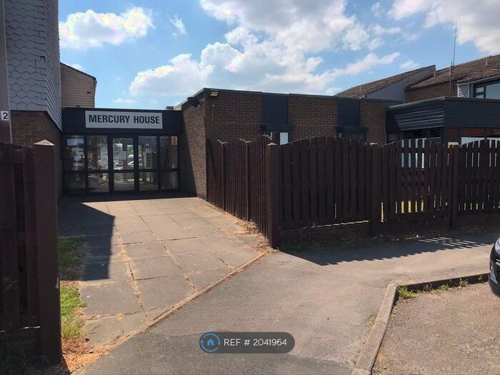 1 Bedroom Flat To Rent In Cumberland Close, Bircotes, Doncaster, DN11