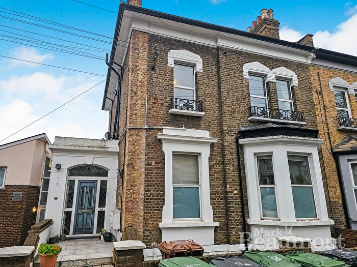 3 Bedroom Maisonette To Rent In Marischal Road, London, SE13