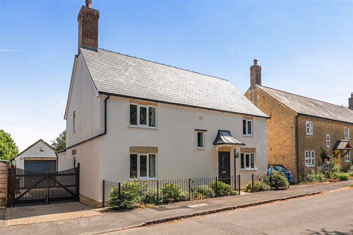 3 Bedroom Detached House For Sale In Redlands Lane, Broadwindsor, Beaminster, DT8