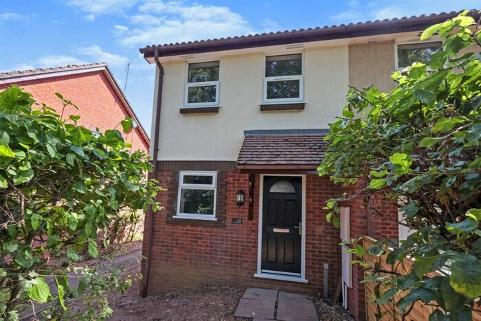 2 Bedroom Property To Rent In Hill Wood Close, Lyppard Hanford, Worcester, WR4