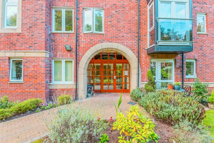 2 Bedroom Flat For Sale In Oakfield, Sale, M33