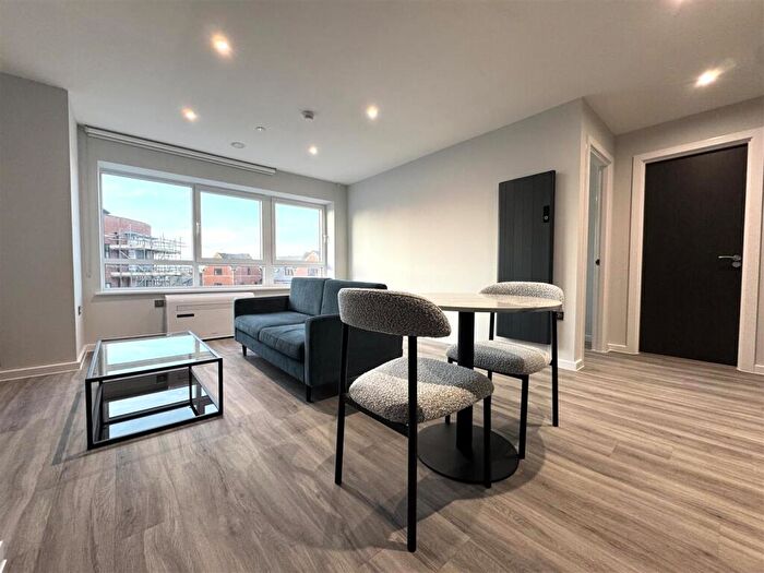 1 Bedroom Apartment To Rent In Caversham Road, Reading, RG1