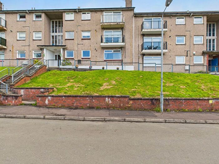 2 Bedroom Flat For Sale In Valeview Terrace, Dumbarton, G82