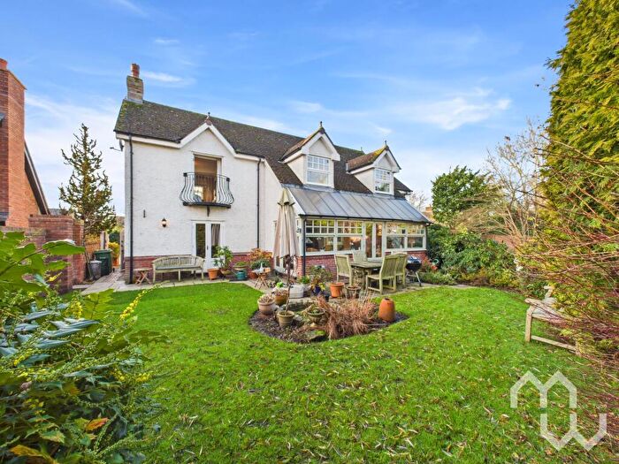 4 Bedroom Detached House For Sale In Preston Old Road, Freckleton, PR4