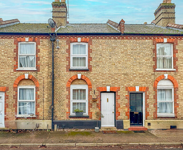 2 Bedroom Terraced House For Sale In Lowther Street, Newmarket, Suffolk, CB8