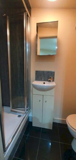 1 Bedroom Flat To Rent In Chatsworth Road, London, NW2