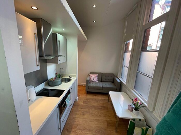 Studio To Rent In Hyde Terrace, Leeds, West Yorkshire, LS2