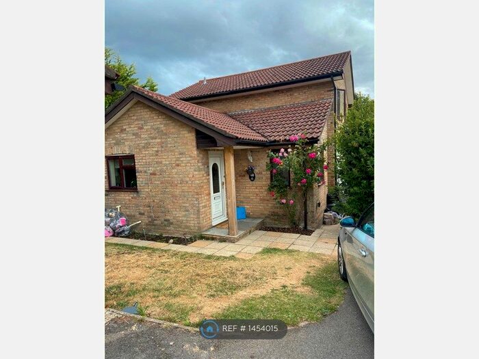 4 Bedroom Detached House To Rent In Arden Walk, New Milton, BH23