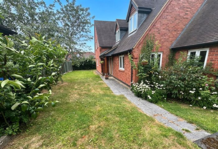 4 Bedroom House To Rent In Kilsby Road, Barby, Rugby, CV23