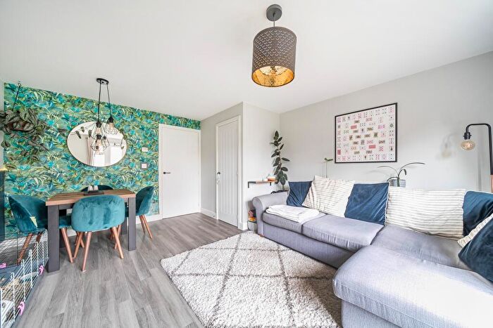 2 Bedroom Semi-Detached House For Sale In Chambray Road, Andover, SP11