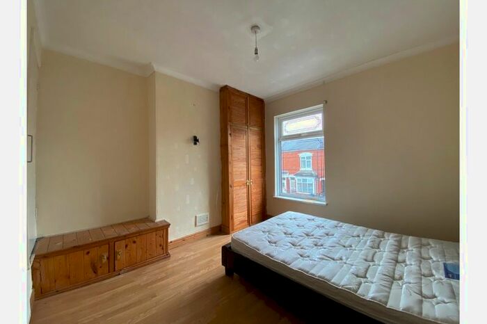2 Bedroom Terraced House To Rent In Nansen Road, Sparkhill, Birmingham B11