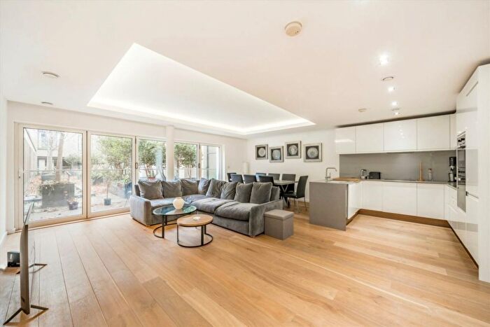 2 Bedroom Flat To Rent In Farm Lane, London, SW6