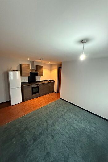 2 Bedroom Flat To Rent In Park Rise, Seymour Grove, M16