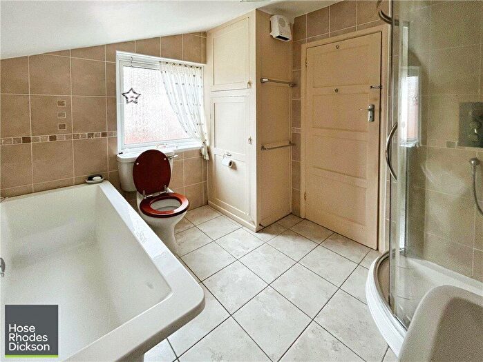 3 Bedroom Terraced House For Sale In Clarendon Road, Shanklin, Isle Of Wight, PO37