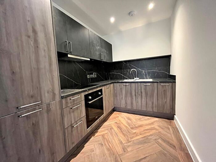 1 Bedroom Apartment To Rent In Gunsmith House, B4