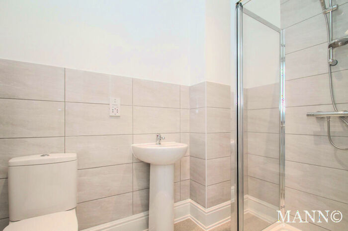 1 Bedroom Flat To Rent In Wickham Road, Beckenham, BR3