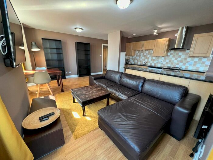 1 Bedroom Flat To Rent In Market Street, Aberdeen, AB11