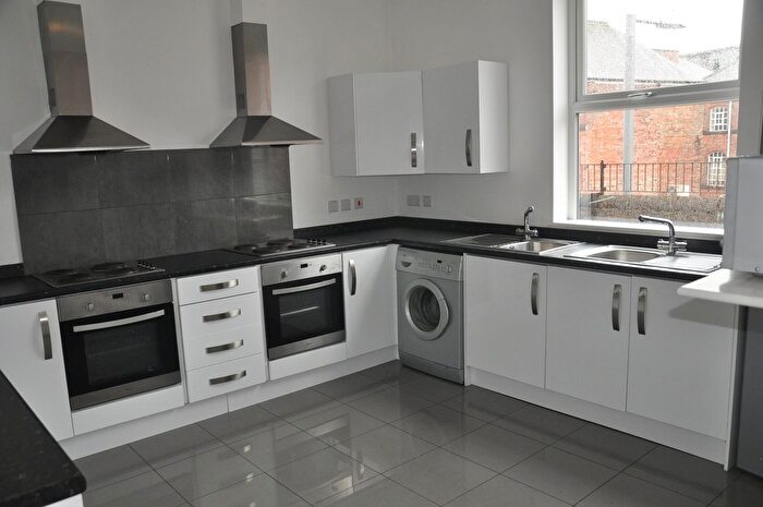 1 Bedroom Semi-Detached House To Rent In Talbot Street, Nottingham, NG1