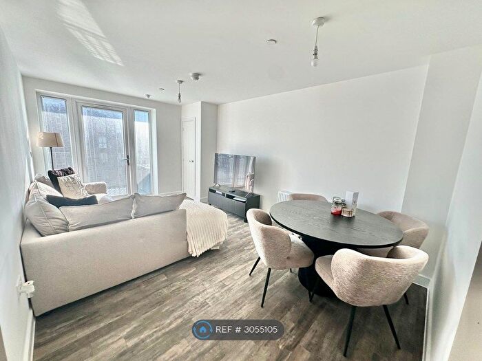 2 Bedroom Flat To Rent In Wharf Road, Chelmsford, CM2