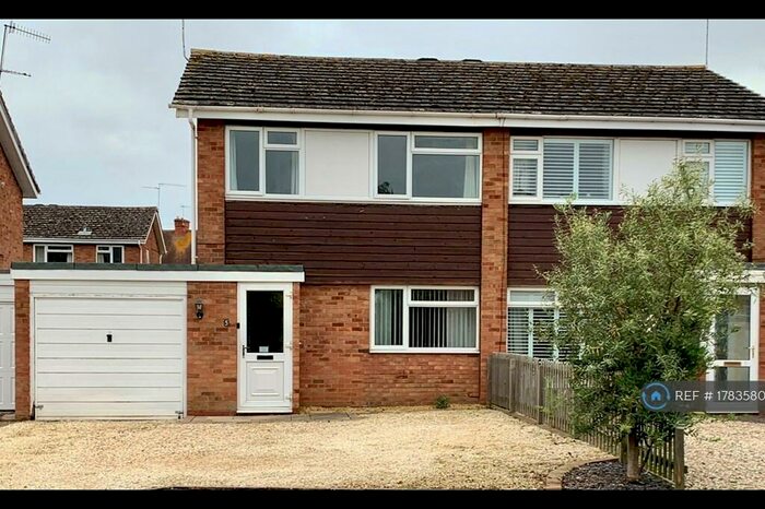 3 Bedroom Semi-Detached House To Rent In Wessons Road, Bidford-On-Avon, Alcester, B50