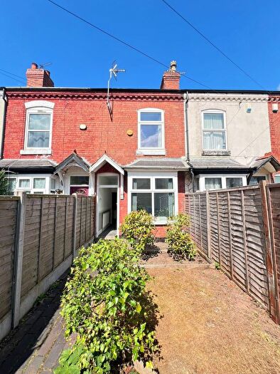 3 Bedroom Semi-Detached House To Rent In The Limes, Daisy Road, Birmingham, B16