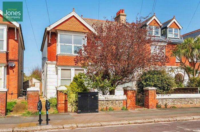 Property To Rent In Church Walk, Worthing, West Sussex, BN11