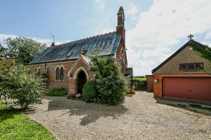 3 Bedroom Detached House For Sale In Sutton Road, Walpole Cross Keys, King's Lynn, PE34