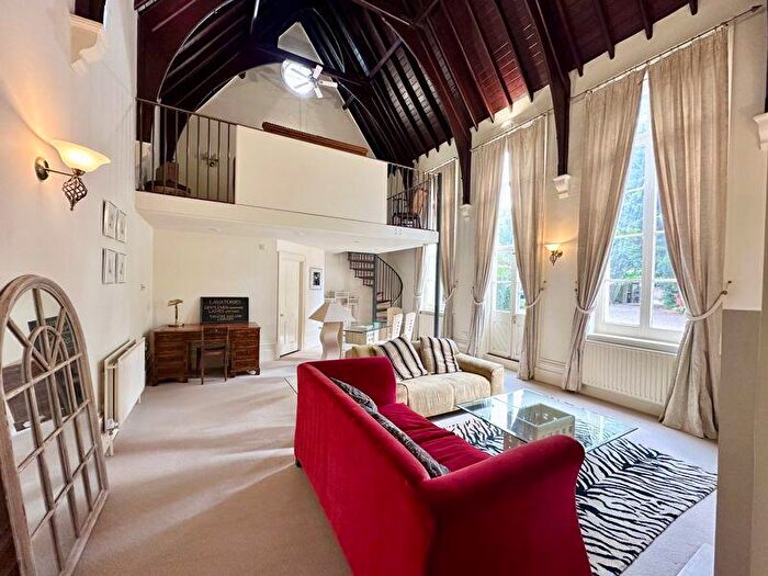 1 Bedroom Flat For Sale In Manor Road, Bexley Village, DA5