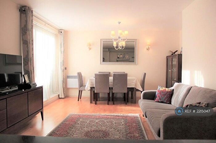 2 Bedroom Flat To Rent In Ionian Building, London, E14