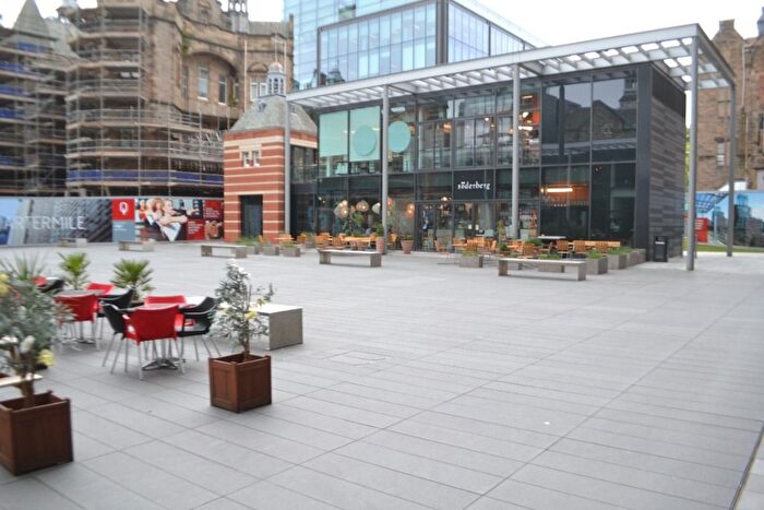 1 Bedroom Garage / Parking To Rent In Simpson Loan Parking, Edinburgh, EH3