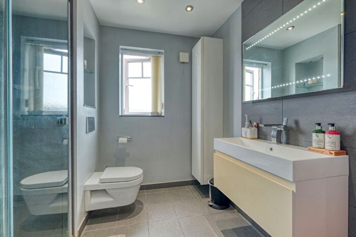 5 Bedroom Detached House For Sale In Claerwen Grove, Northfield, Birmingham, B31