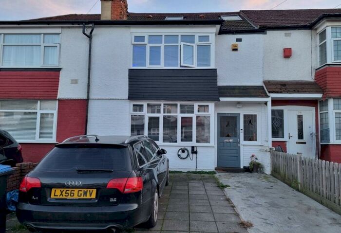 3 Bedroom Terraced House To Rent In Orpington Gardens, London, N18