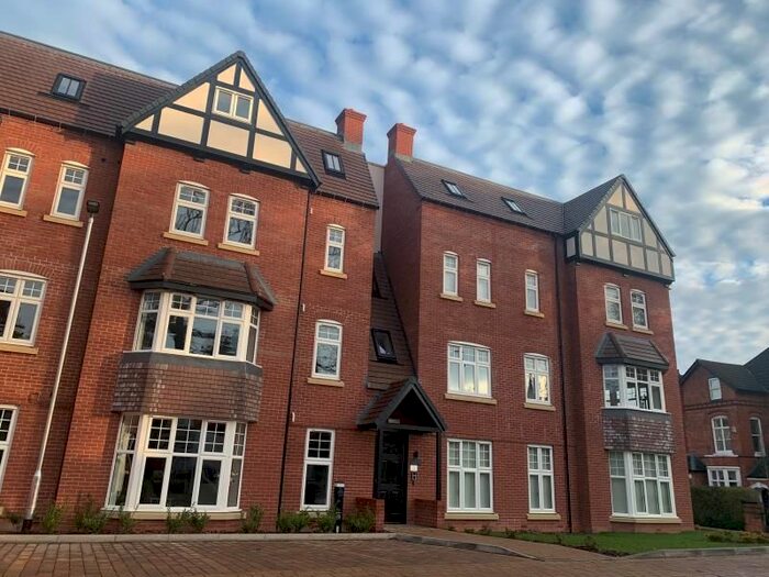 2 Bedroom Flat To Rent In Oakview, Wake Green Road, Moseley, B13