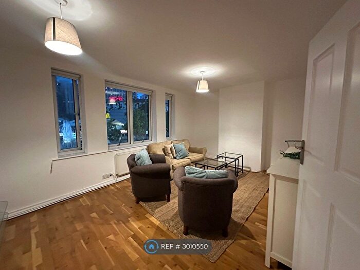 3 Bedroom Maisonette To Rent In Wembley Park Drive, Wembley, HA9
