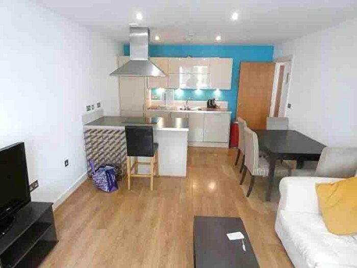 3 Bedroom Flat To Rent In Diprose Court, London, E3