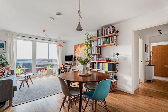 2 Bedroom Flat For Sale In Bergman House, Hoe Street, Walthamstow, London, E17