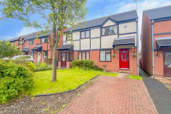 2 Bedroom Semi-Detached House To Rent In Broad Oak Drive, Stapleford., NG9