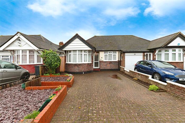 3 Bedroom Bungalow For Sale In Amis Avenue, Epsom, Surrey, KT19
