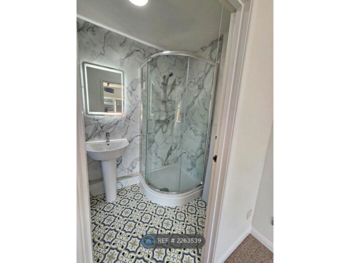 1 Bedroom Flat To Rent In East Green Drive, Stratford-Upon-Avon, CV37