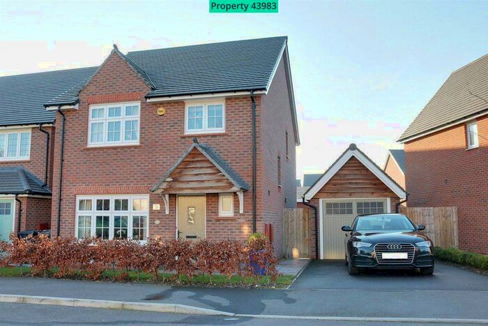 4 Bedroom Detached House To Rent In Norbreck Avenue, Crewe, CW2
