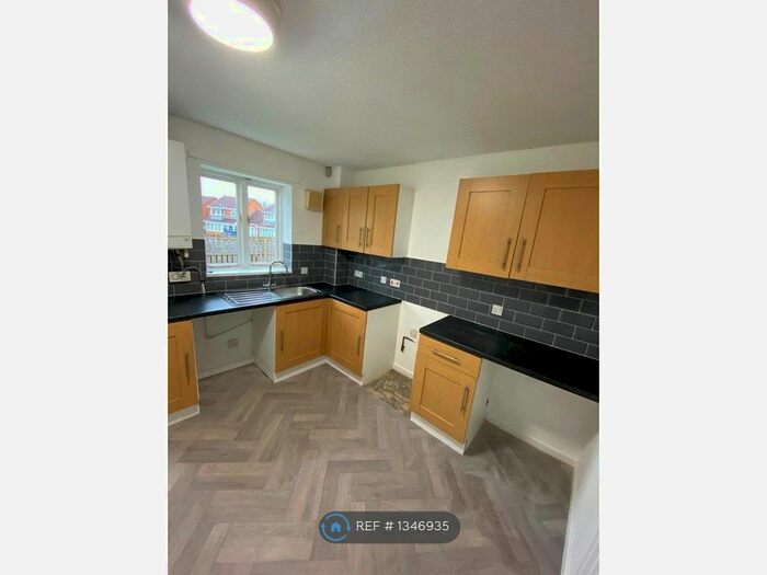 2 Bedroom Semi-Detached House To Rent In Blucher Road, North Shields, NE29