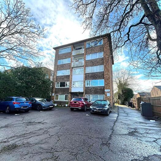 2 Bedroom Flat To Rent In Avon Court, Sudbury, HA0