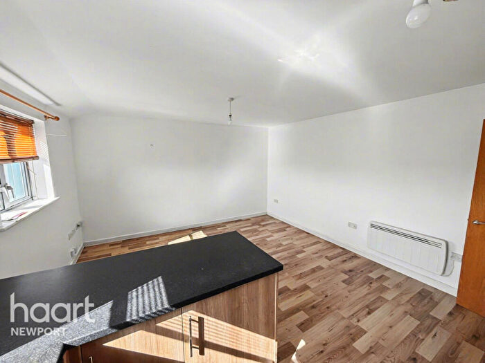 2 Bedroom Apartment For Sale In Pottery Terrace, Newport, NP20