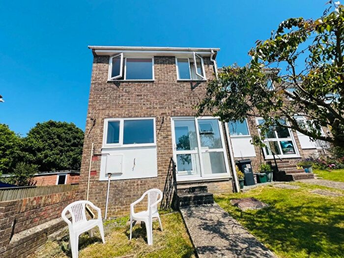 3 Bedroom Terraced House To Rent In Springfield Road, Weymouth, DT3