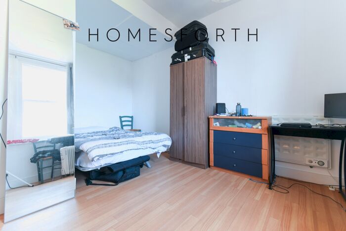 Studio To Rent In Agamemnon Road, West Hampstead, NW6