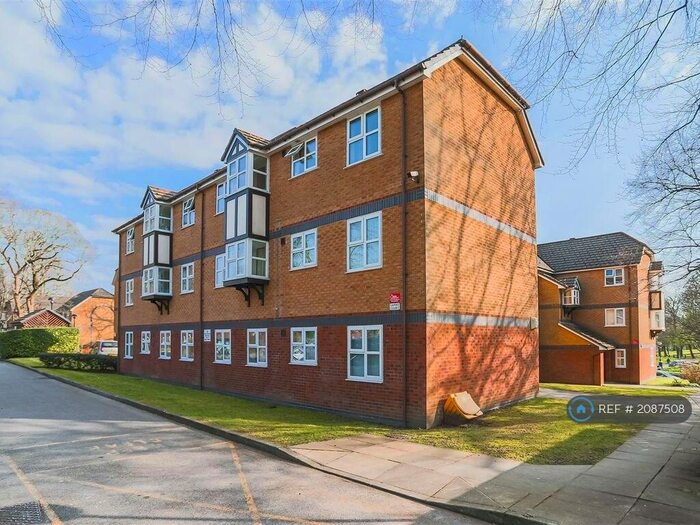 2 Bedroom Flat To Rent In Garbo Court, Salford, M6